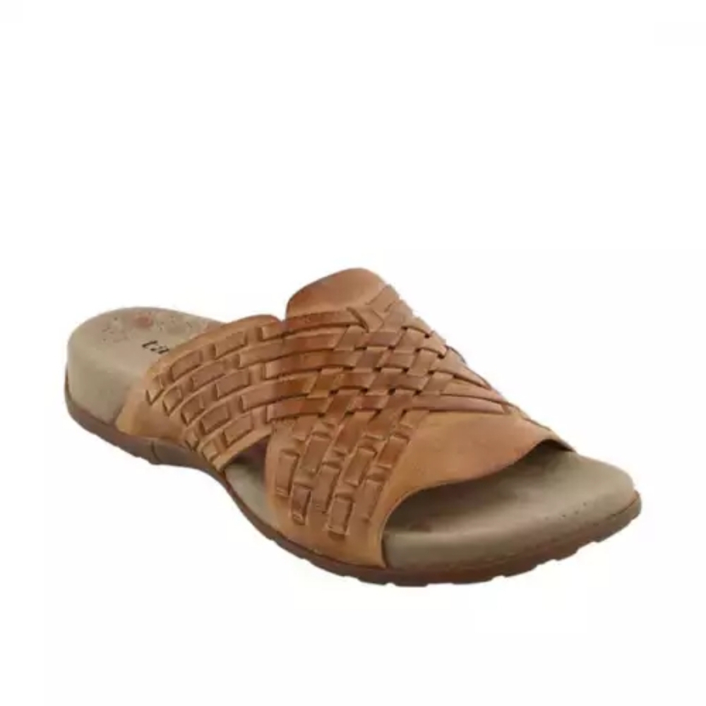 NWOT Taos Sandals Womens 7 Leather Guru Cushioned Comfort Slip On Weaved Shoe